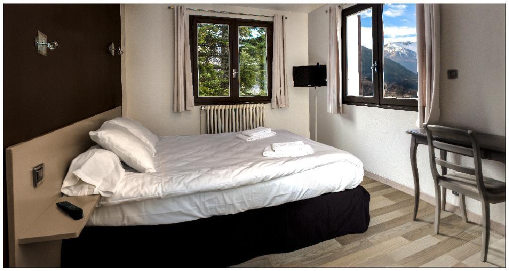 ריזול La Bonne Auberge מראה חיצוני תמונה