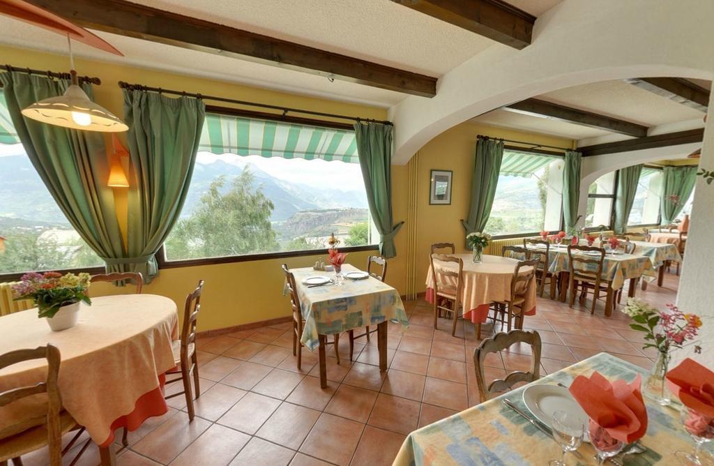 ריזול La Bonne Auberge מראה חיצוני תמונה