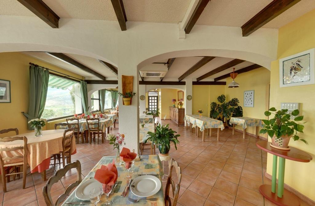 ריזול La Bonne Auberge מראה חיצוני תמונה